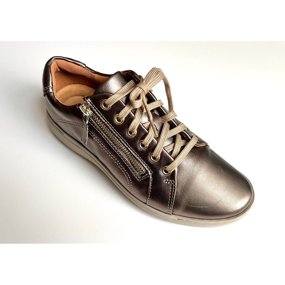 Clarks Women's Metallic Bronze Nalle Lace Up Leather Sneakers Size 8.5